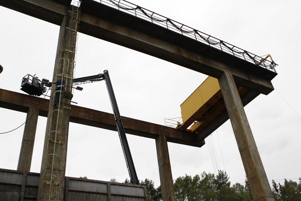 Mistet fingeren etter kran-drama 25 meter over bakken