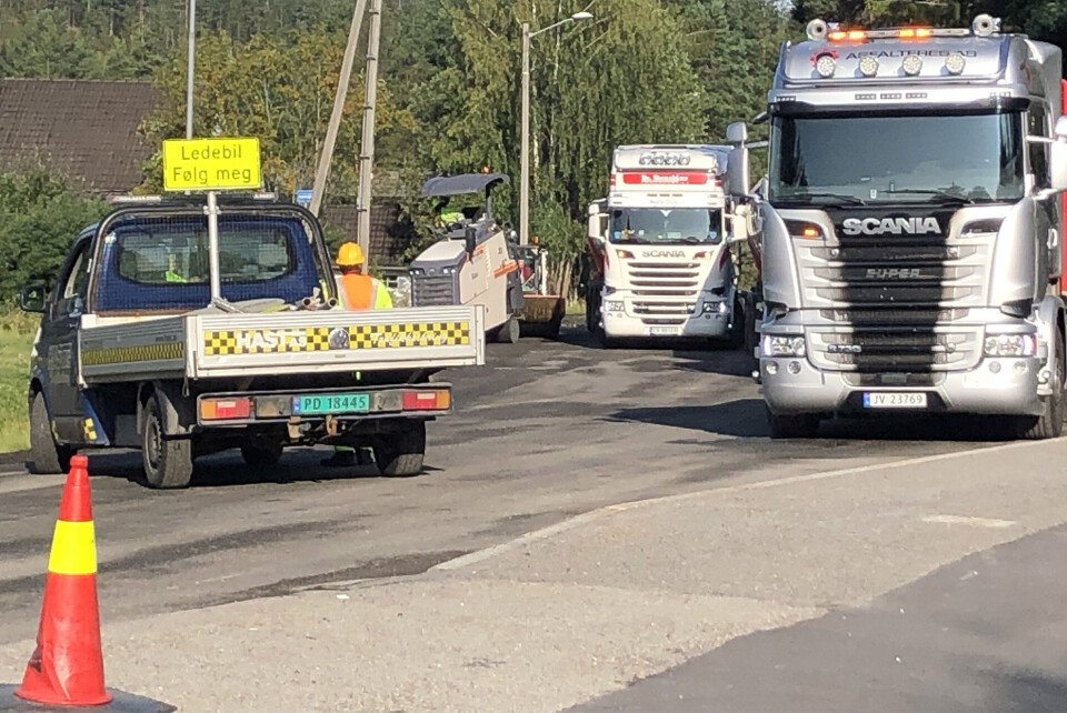 FULL STOPP MIDT I RUSHET: Her fra Jarlsbergveien på Konnerud, som også brukes av mange som forbindelse til E18.
