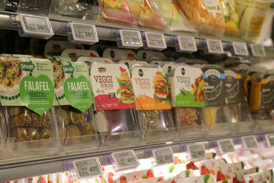 Butikken selger ikke bare erstatninger til kjøtt og ost, men også andre ting som hummus, falafel, pizza og tilbehør som aioli. Ulike smørepålegg har de også, blant annet vegiar (kaviar).