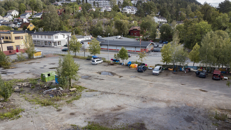 STRIDENS KJERNE: Romfolkets foreløpige tumpleplass på Tangen, velsignet av kommunen med 500.000 kroner i avsatte midler.