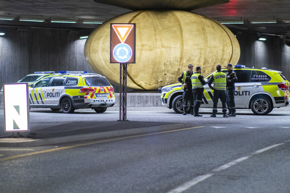 Mann alvorlig skadd etter biljakt - spesialenheten koblet inn