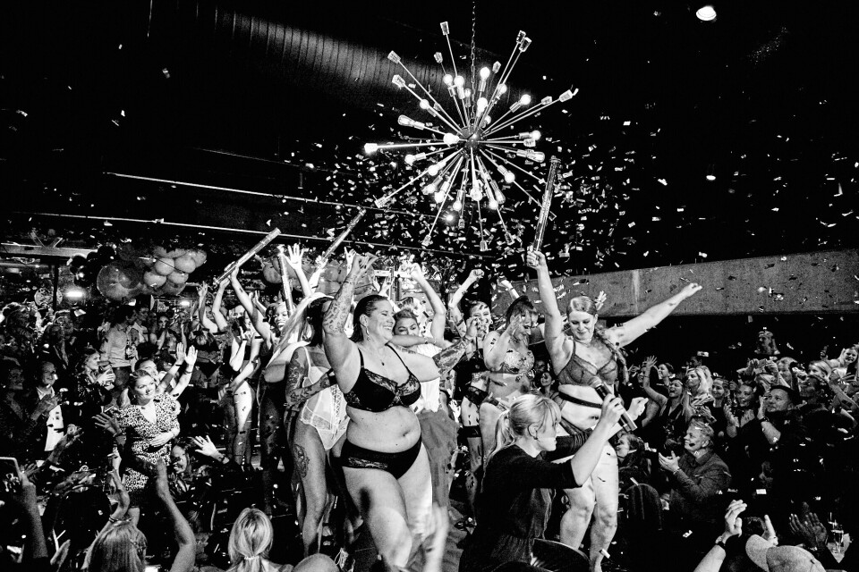 Inntar byens største nattklubb med ellevilt burlesque-show