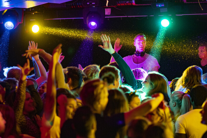NATTKLUBB: Her fra dansegulvet i 2. etasje på Z under 18-årsgrense-arrangement tidligere i høst. NATTKLUBB: Her fra dansegulvet i 2. etasje på Z under 18-årsgrense-arrangement tidligere i høst.