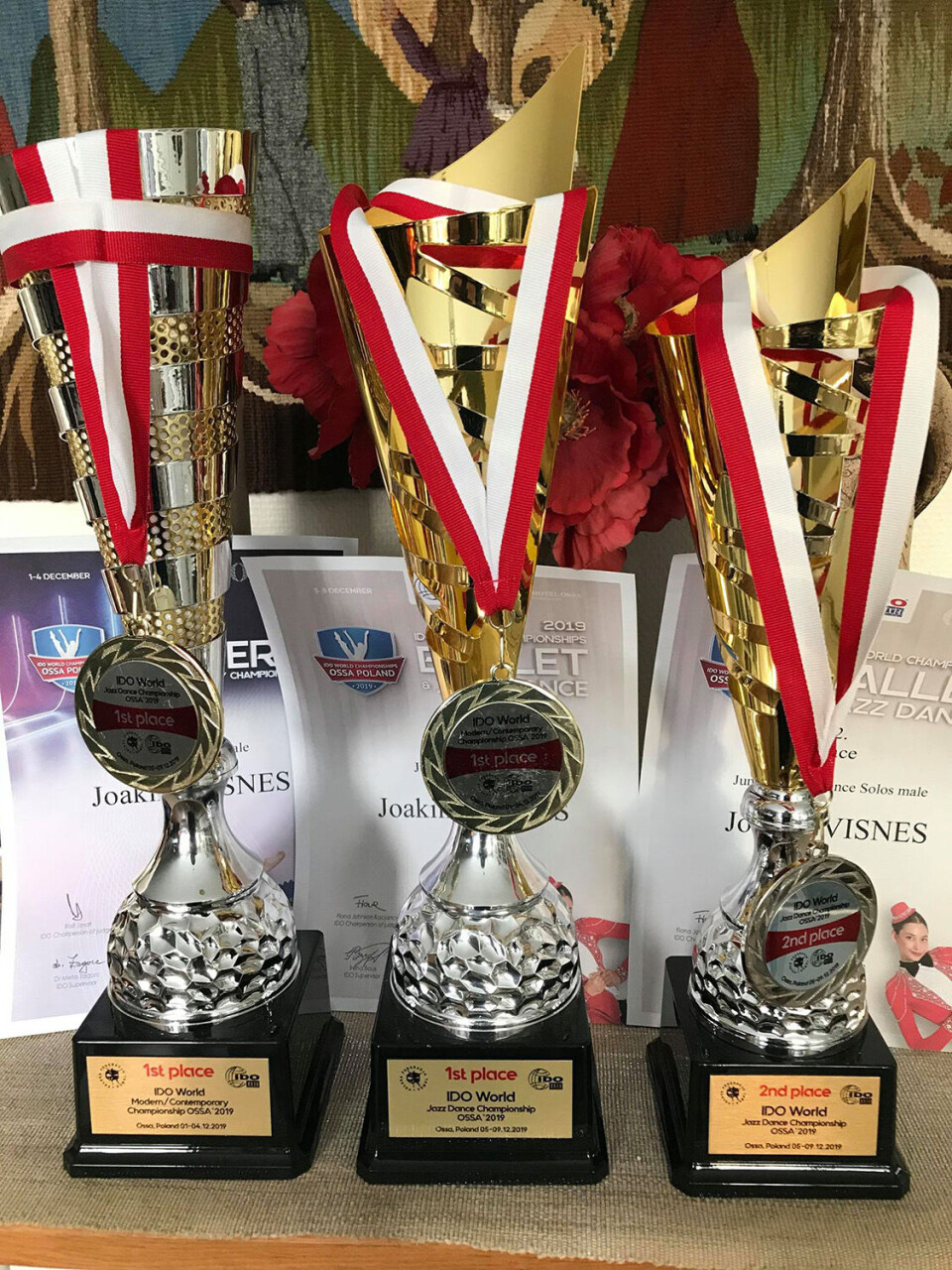 MEDALJEGROSSIST: Her er fangsten etter VM i Polen.