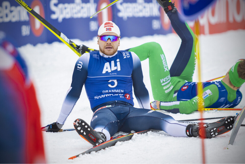 OVER ENDE: Det ble knallhard kamp om medaljene blant herrene på oppløpet i finalen.