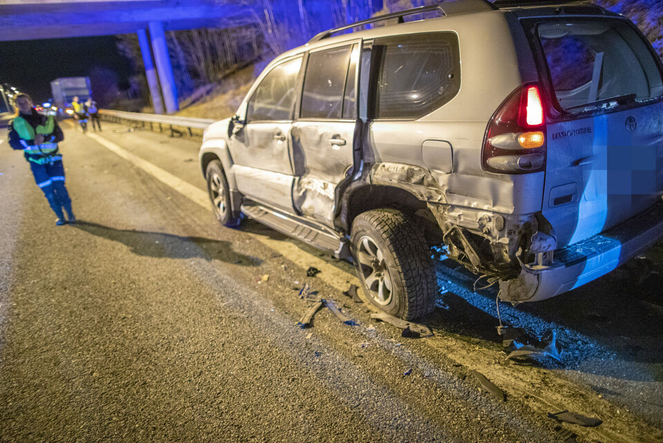E18: Lastebil traff hestehenger på veiskuldra - hest måtte avlives