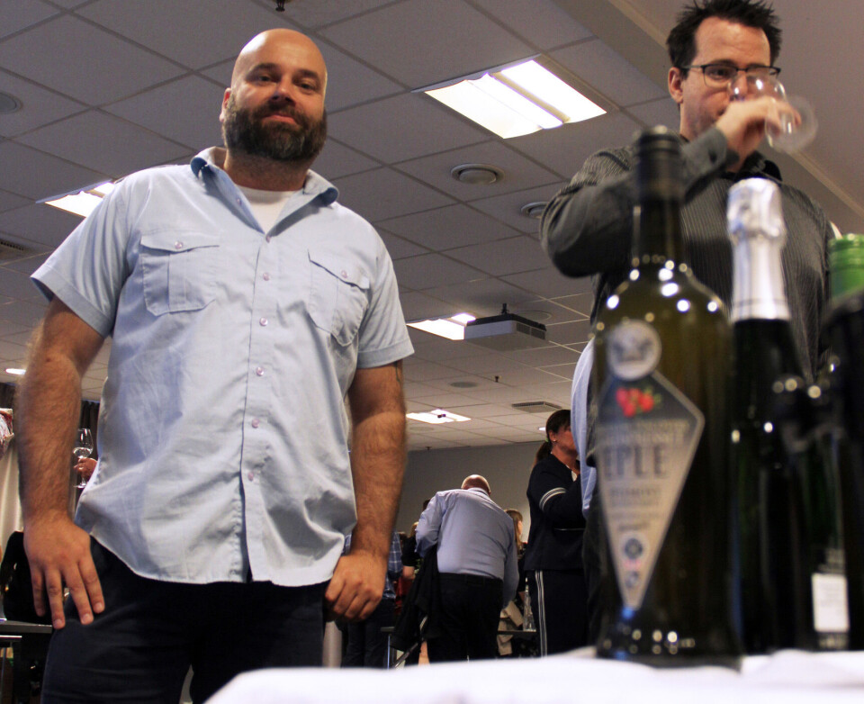 Drammensbaserte Structure Wines vil også være representert med stand på festivalen, og kan friste med sprudlende vin fra Tasmania, og en rosévin kåret til «best value rosèwine in the world» av James Suckling med 93 poeng.PRIMUS MOTOR: Eirik Andersen (t.v.) står bak festivalen. (ARKIVFOTO: ROBERT DEPUIS / DRM24)