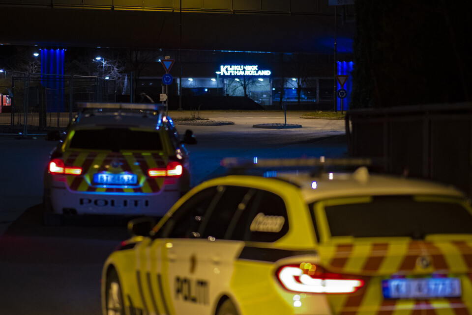 PÅ BRAKERØYA: Politiet tilstede natt til onsdag for å holde overoppsyn med eventuelle «fartsfantomer».