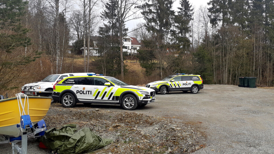 Kvinnen ble etter hva DRM24 erfarer funnet omkommet i ulendt turterreng i østre del av Lierskogen.