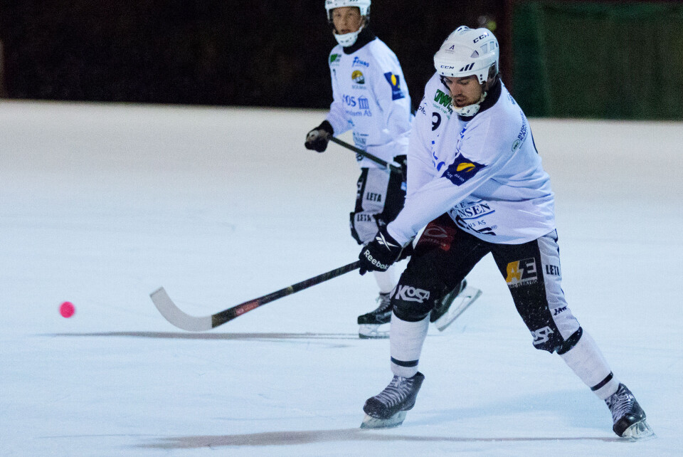 LANG BANDYKARRIERE: Solbergs hardtslående angriper Marius Austad legger bandyen på hylla i en alder av 35 år. (ARKIVFOTO: ALEXANDER JANSEN / DRM24)