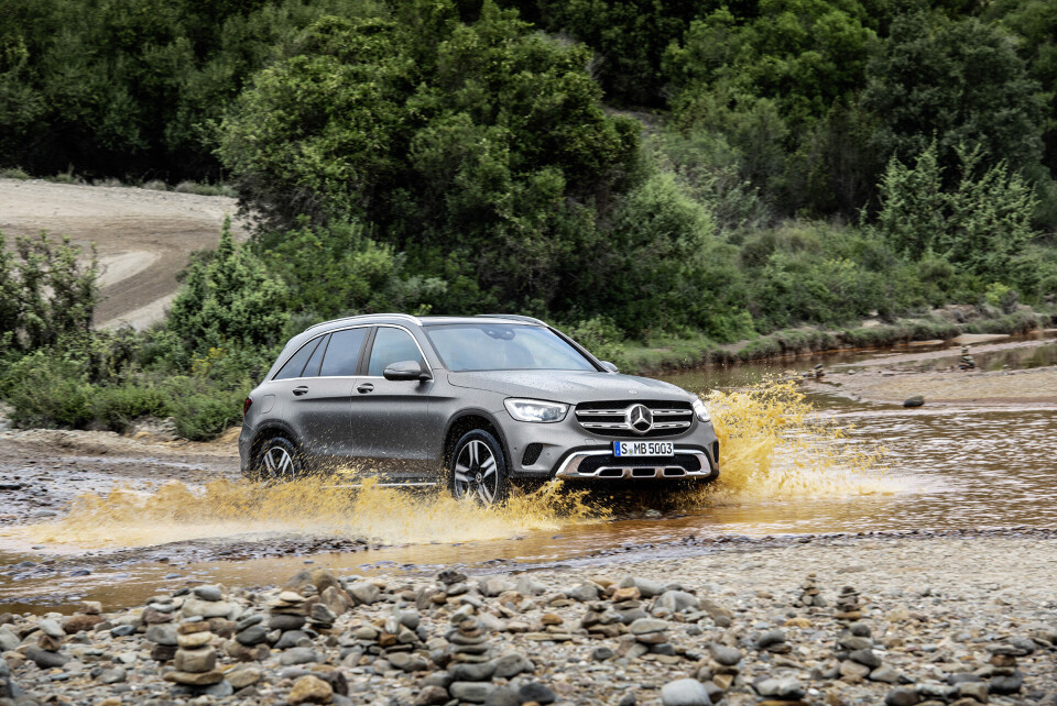GLC er en av flere populære ladbare hybrider fra Mercedes-Benz, og hittil den mest solgte av dem.