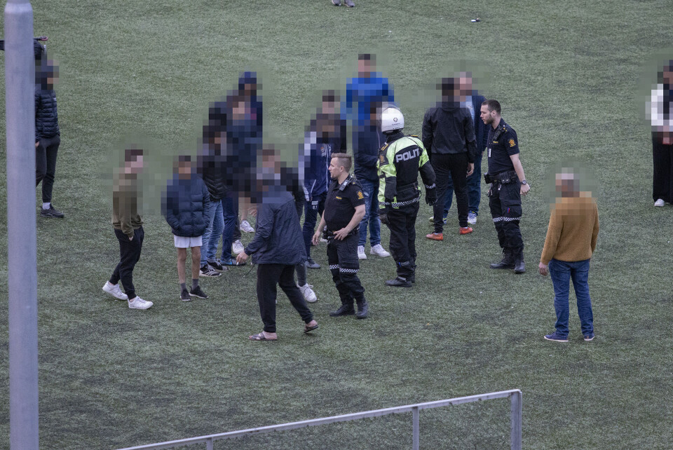 Politiet måtte bryte opp masseslagsmål på Fjell
