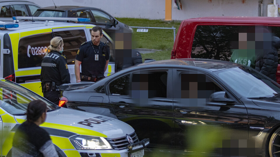 Politiet måtte bryte opp masseslagsmål på Fjell