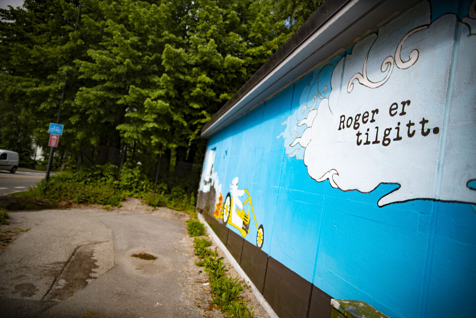 TILGIR ROGER: Nytt veggmaleri på Gulskogen.