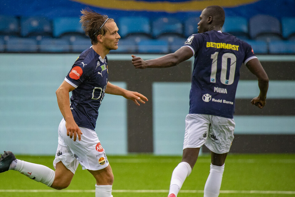 - Vi mangler tempo i angrepsspillet. Resultatmessig er kampen fair, men jeg er skuffet over at vi ikke vinner, sa SIF-trener Henrik Pedersen til Godset-TV etter kampen.