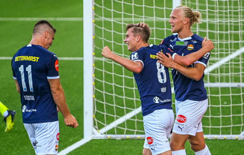 BURDE AVGJORT: Godset hadde gode muligheter til å punktere kampen på både 3-2 og 3-3. Dermed jublet Johan Hove forgjeves.