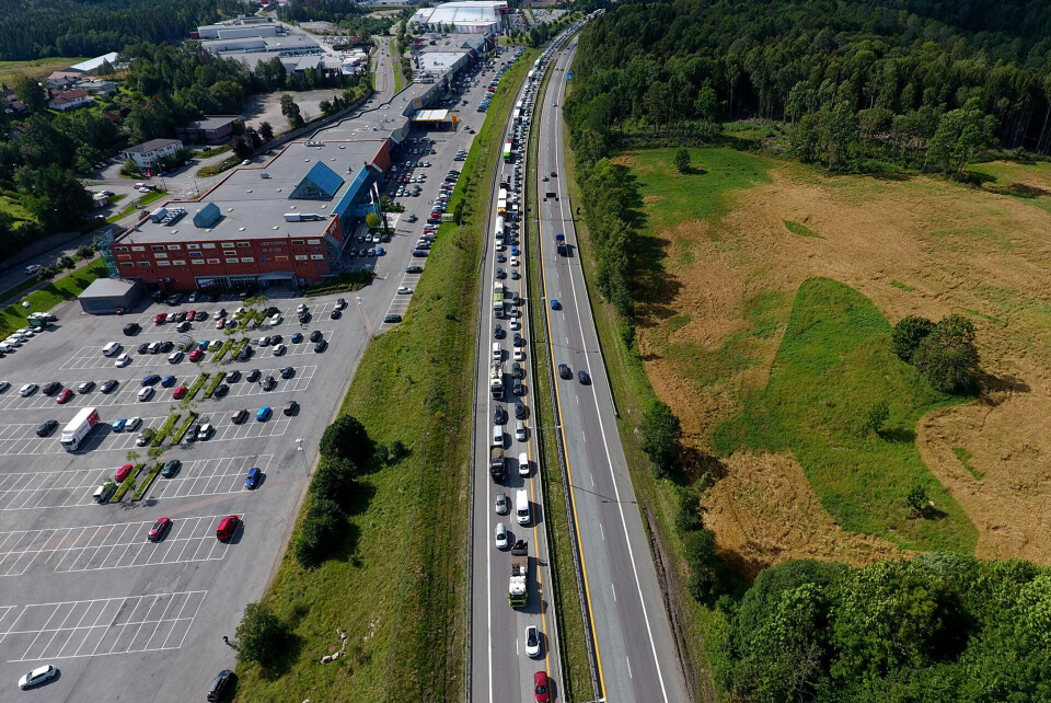 Hengervelt førte til full stopp på E18
