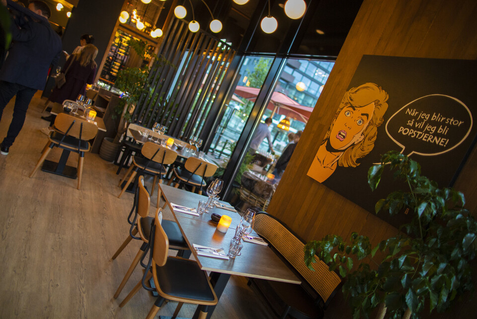 GRØNT OG FRISKT: Interiøret i restauranten er godt representert med grønne planter.