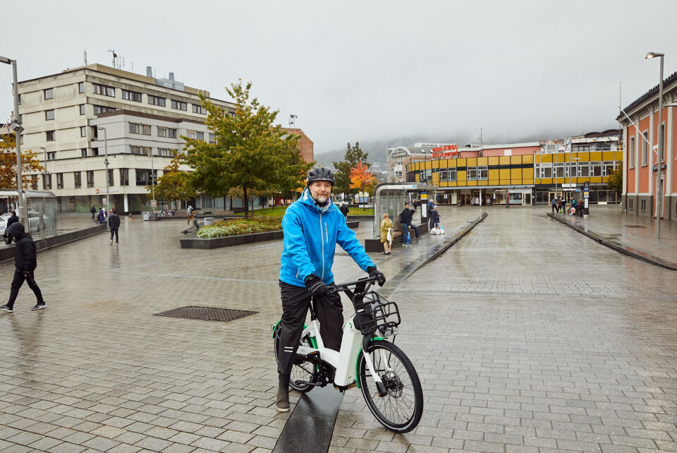 TRYGT: – Målet med kampanjen er at flere skal erfare at det går helt fint å sykle om vinteren, sier sykkelsjefen i Buskerudbyen, Trond Solem.