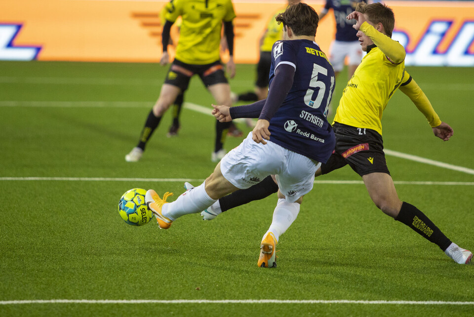 - Det er viktig å ikke tape, men også surt at vi ikke vinner. Mens vi dominerer kampen er de innstilt på å bryte ned spillet vårt og slå lange baller. Det vi mangler er enda mer dyktighet på den siste posisjonen i feltet, oppsummerte SIF-trener Henrik Pedersen til Godset-TV etter kampen.