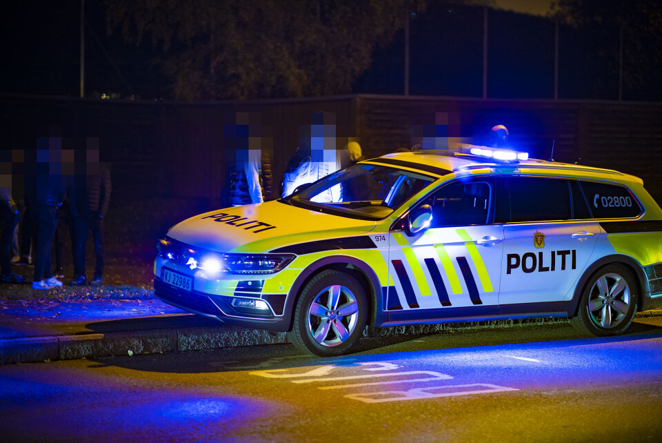Hundrevis av ungdommer samlet til avtalt masseslagsmål