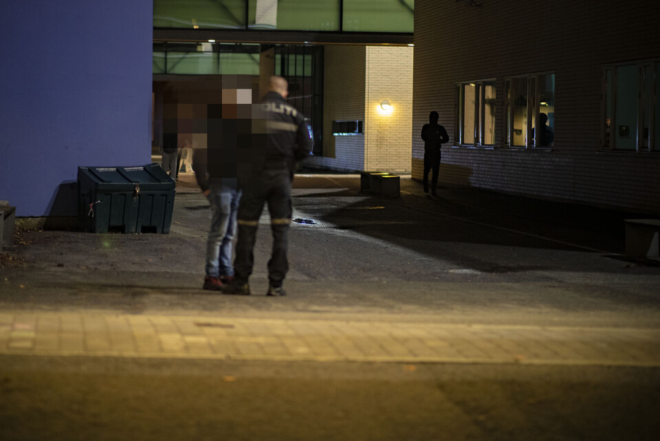 Hundrevis av ungdommer samlet til avtalt masseslagsmål