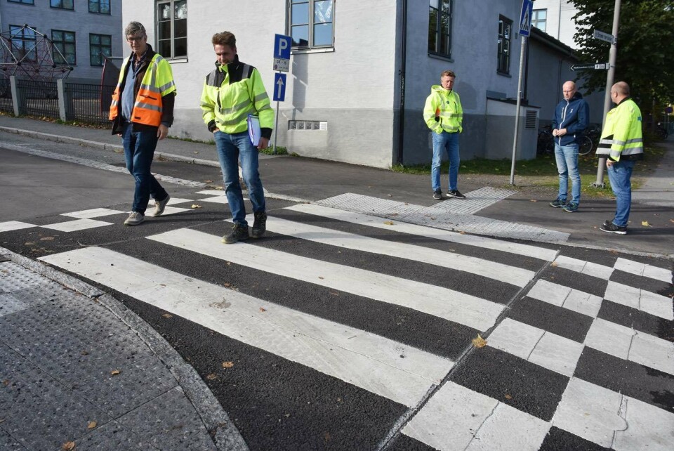 DANVIKBAKKEN: Her fra overtakelsesbefaring med kommunens ansatte og entreprenør Kaare Mortensen AS