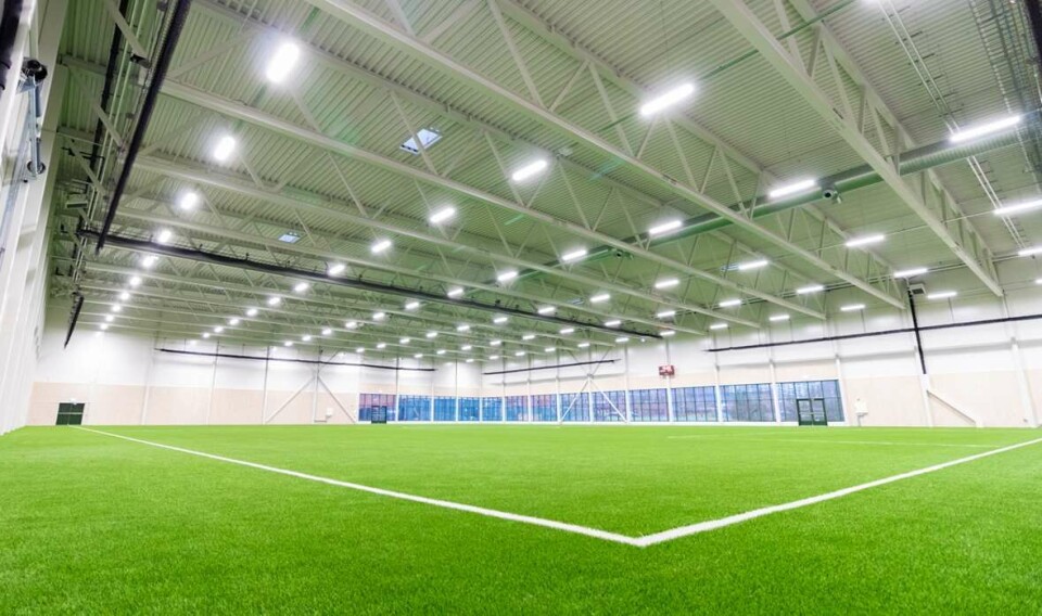 Nå er den nye fotballhallen på Åssiden offisielt åpnet