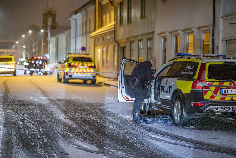 STORT OPPBUD: Naboene i Tordenskioldsgate fikk en dramatisk start på det nye året.