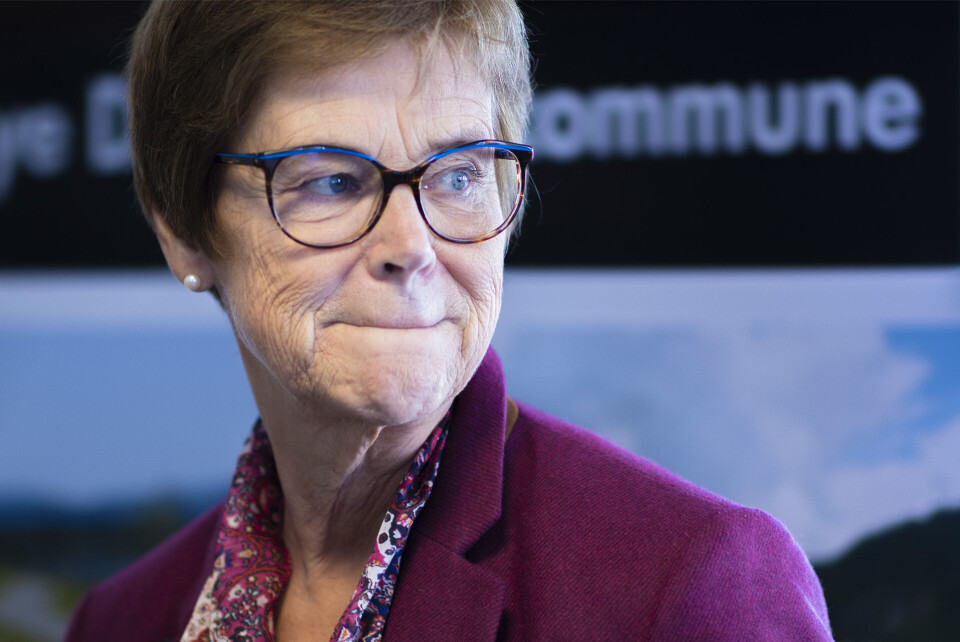 VIL IKKE SKJENKE: Rådmann Elisabeth Enger vil ikke la innbyggerne i Drammen drikke alkohol til maten.