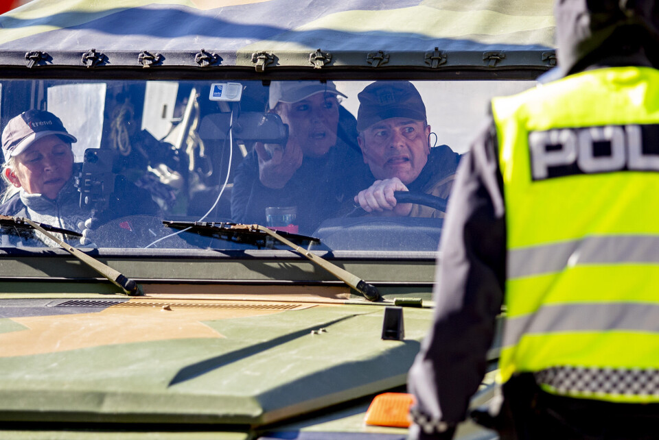 FIKK BOMBETRUSSEL: Aktivistene fra den islamkritiske organisasjonen Stopp Islamiseringen av Norge. (FOTO: ALEXANDER JANSEN / DRM24)