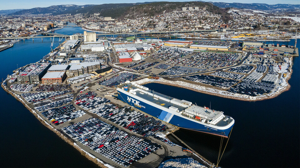 ENDEDESTINASJONEN: Havna i Drammen på Holmen. (FOTO: DRAMMEN HAVN)
