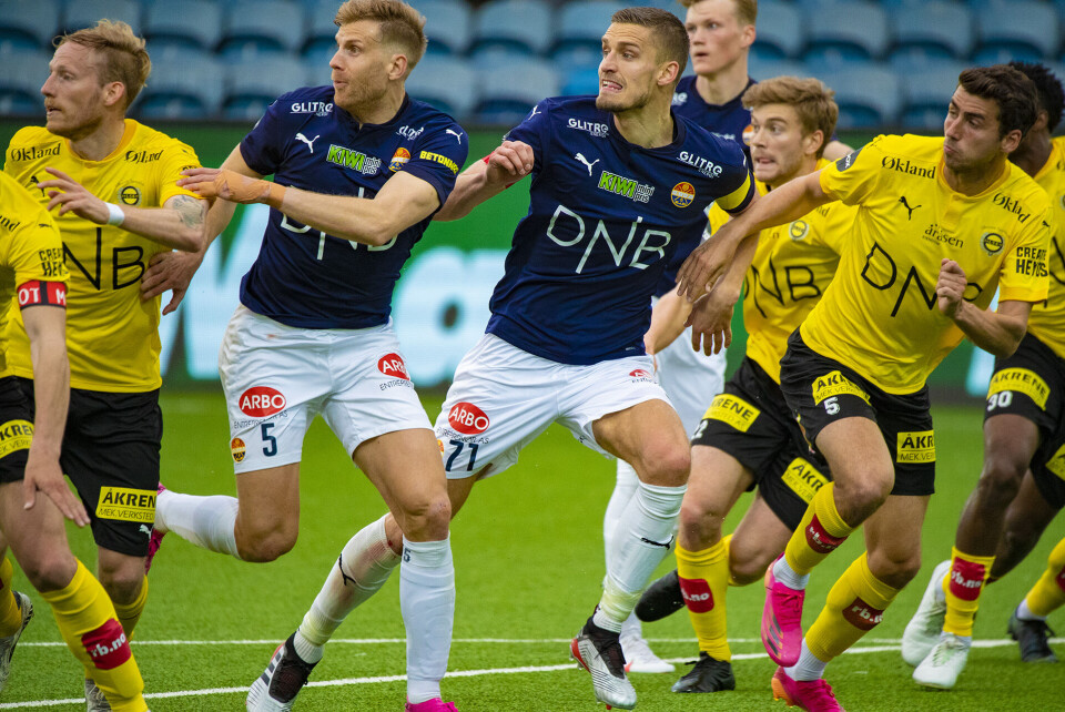 GOD KONTROLL: Godset-forsvaret viste solide taker bakover på banen og ryddet effektivt opp, anført av nybakt kaptein Gustav Valsvik og stopperkollega Niklas Gunnarsson.