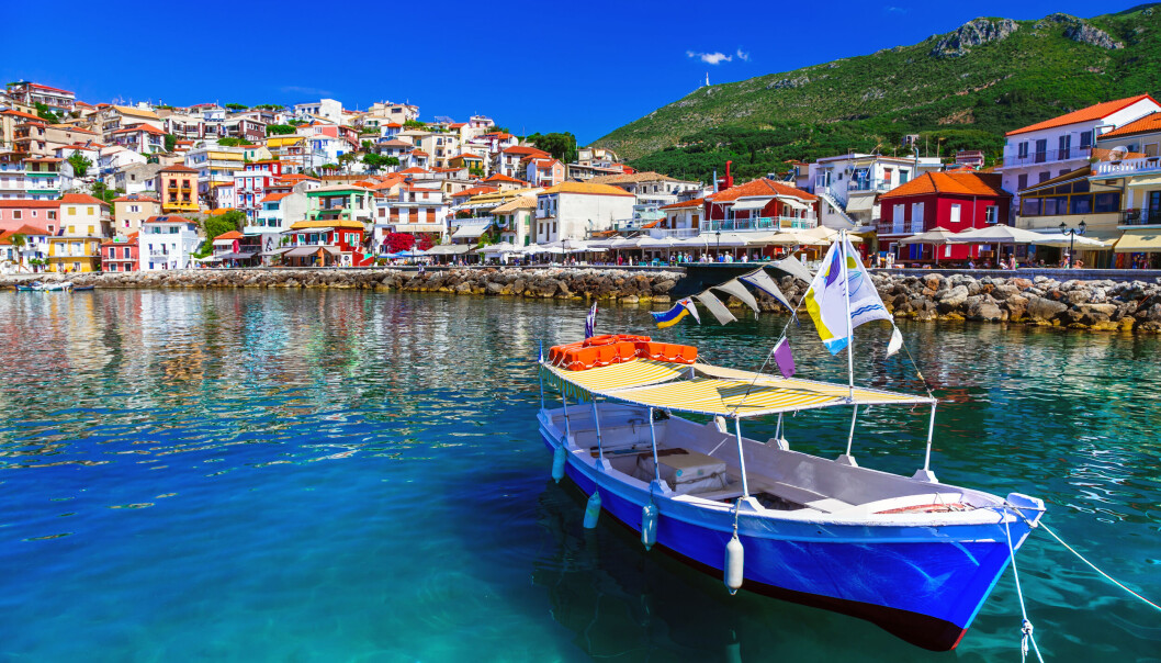 <span class=" italic" data-lab-italic_desktop="italic">Parga</span> <span class=" italic" data-lab-italic_desktop="italic">Parga</span>