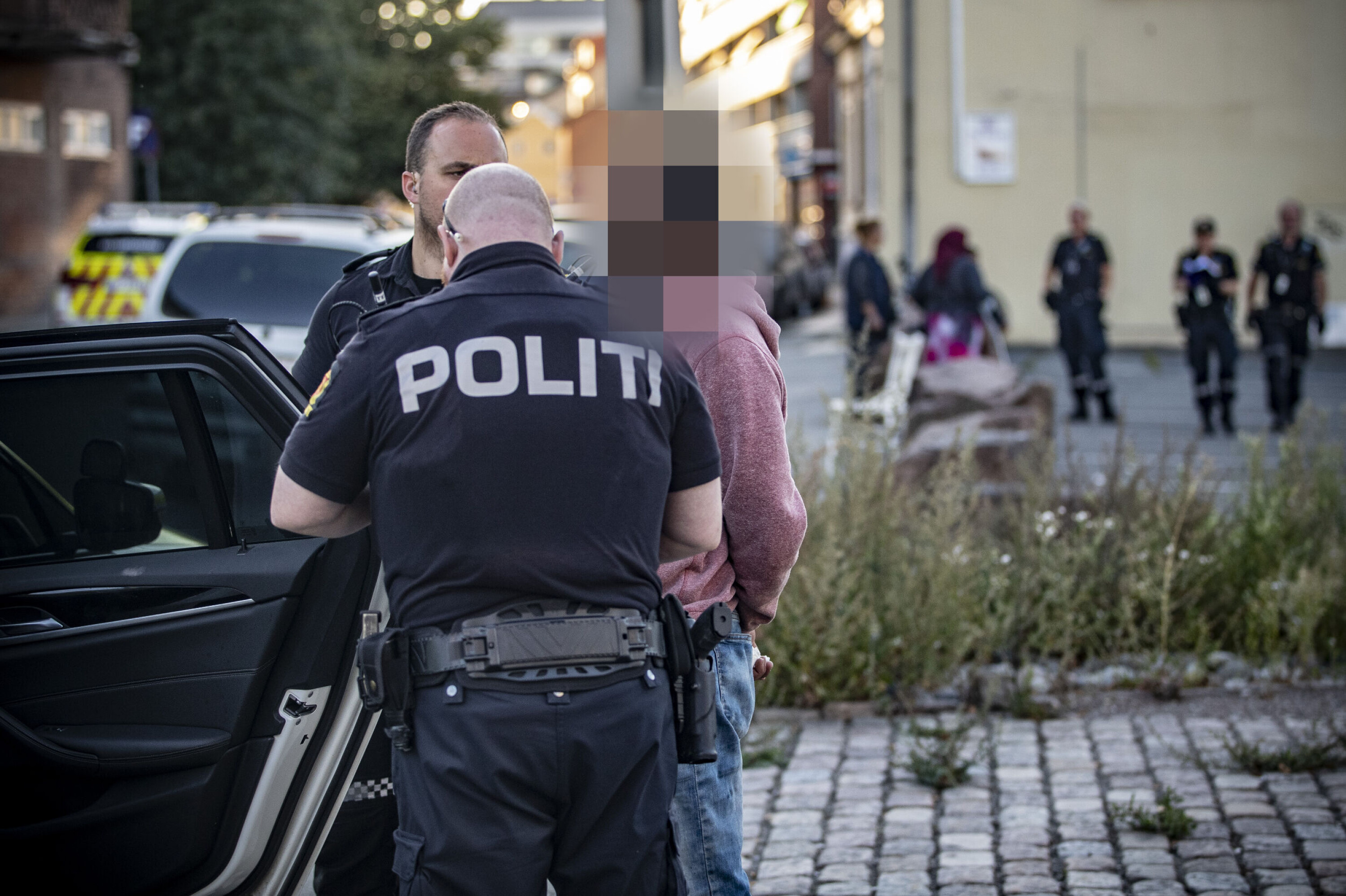 Arrestert etter slåssing på åpen gate