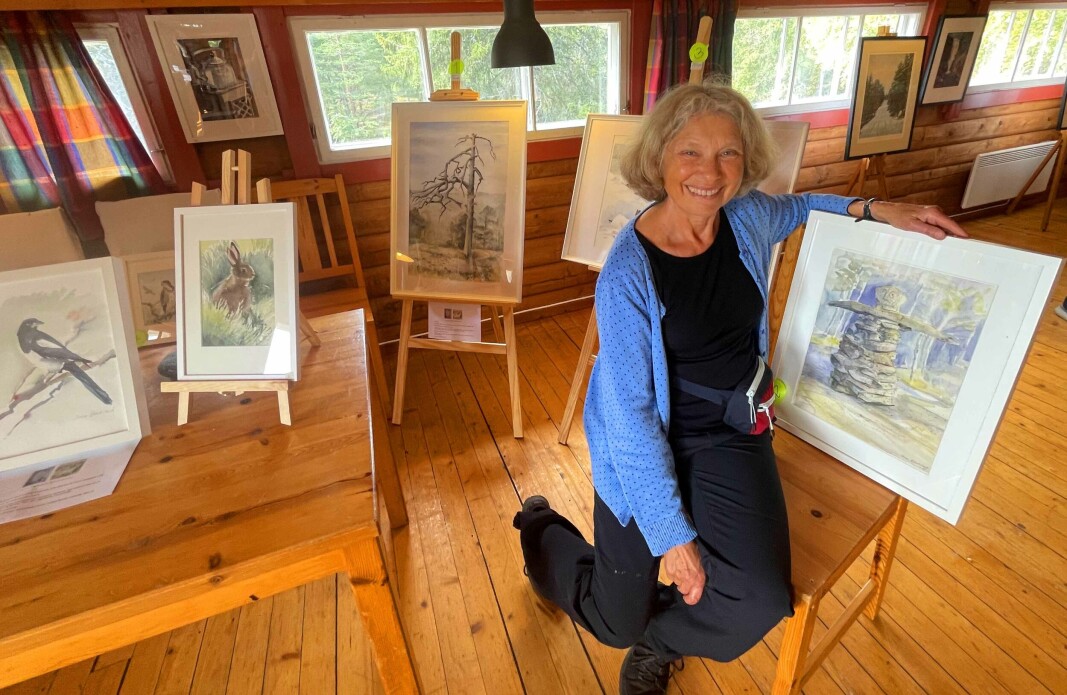<span class=" italic" data-lab-italic_desktop="italic">Anne Blackstad, akvarellmaler og tegner, var en av kunsterne som hadde utstilling på Tverken i helga. .</span> <span class=" italic" data-lab-italic_desktop="italic">Anne Blackstad, akvarellmaler og tegner, var en av kunsterne som hadde utstilling på Tverken i helga. .</span>