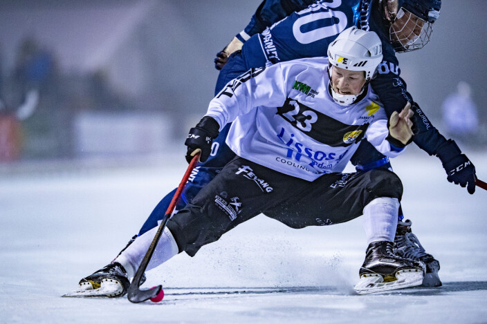 <span class=" italic" data-lab-italic_desktop="italic"><span class=" font-weight-bold" data-lab-font_weight_desktop="font-weight-bold">FORTSETTER: </span>Solberg-profil Christopher Nålby.</span> <span class=" italic" data-lab-italic_desktop="italic"><span class=" font-weight-bold" data-lab-font_weight_desktop="font-weight-bold">FORTSETTER: </span>Solberg-profil Christopher Nålby.</span>