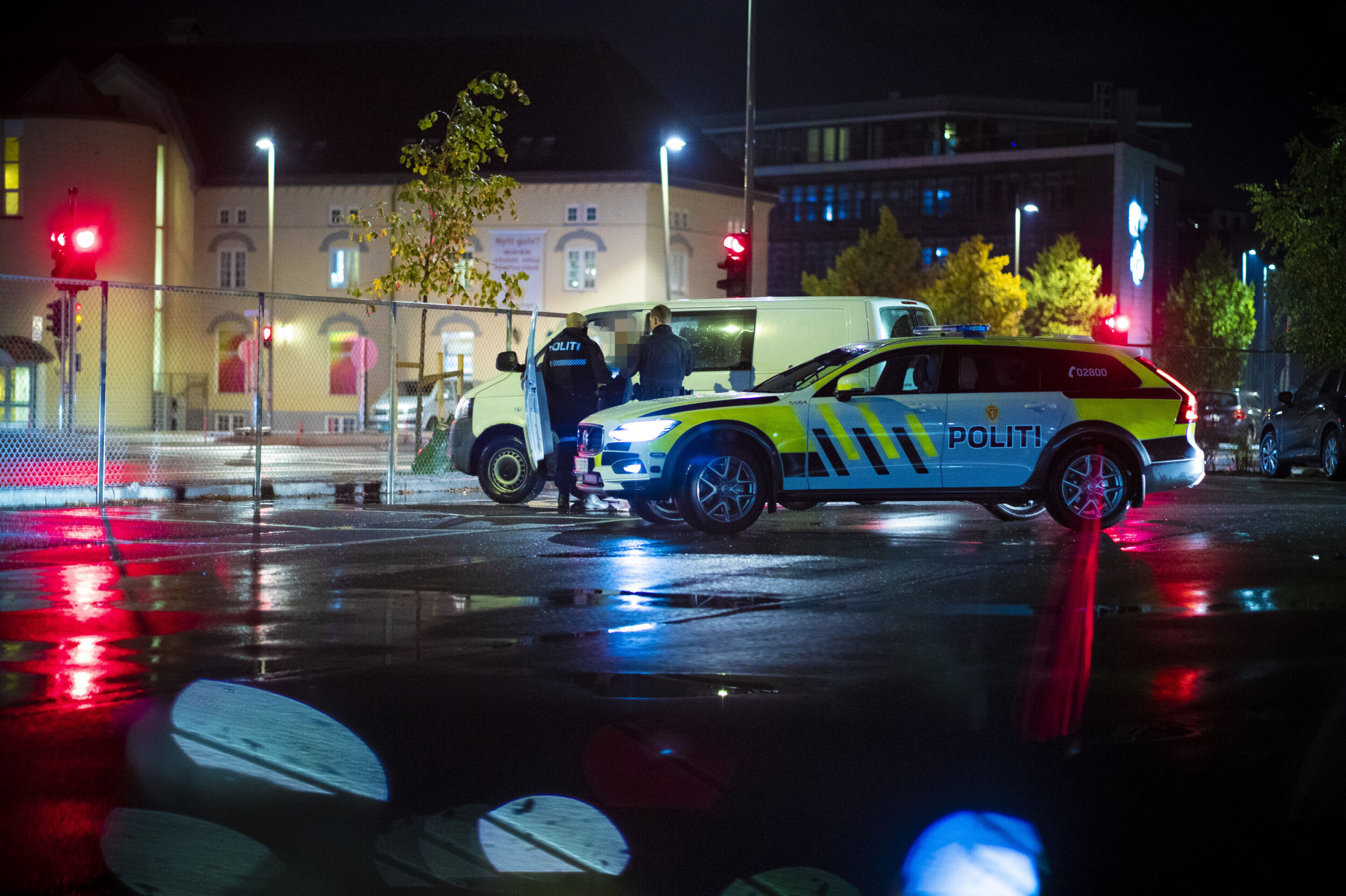 Sjåfør anholdt av politiet i halvannen time - fant ingen ting ulovlig