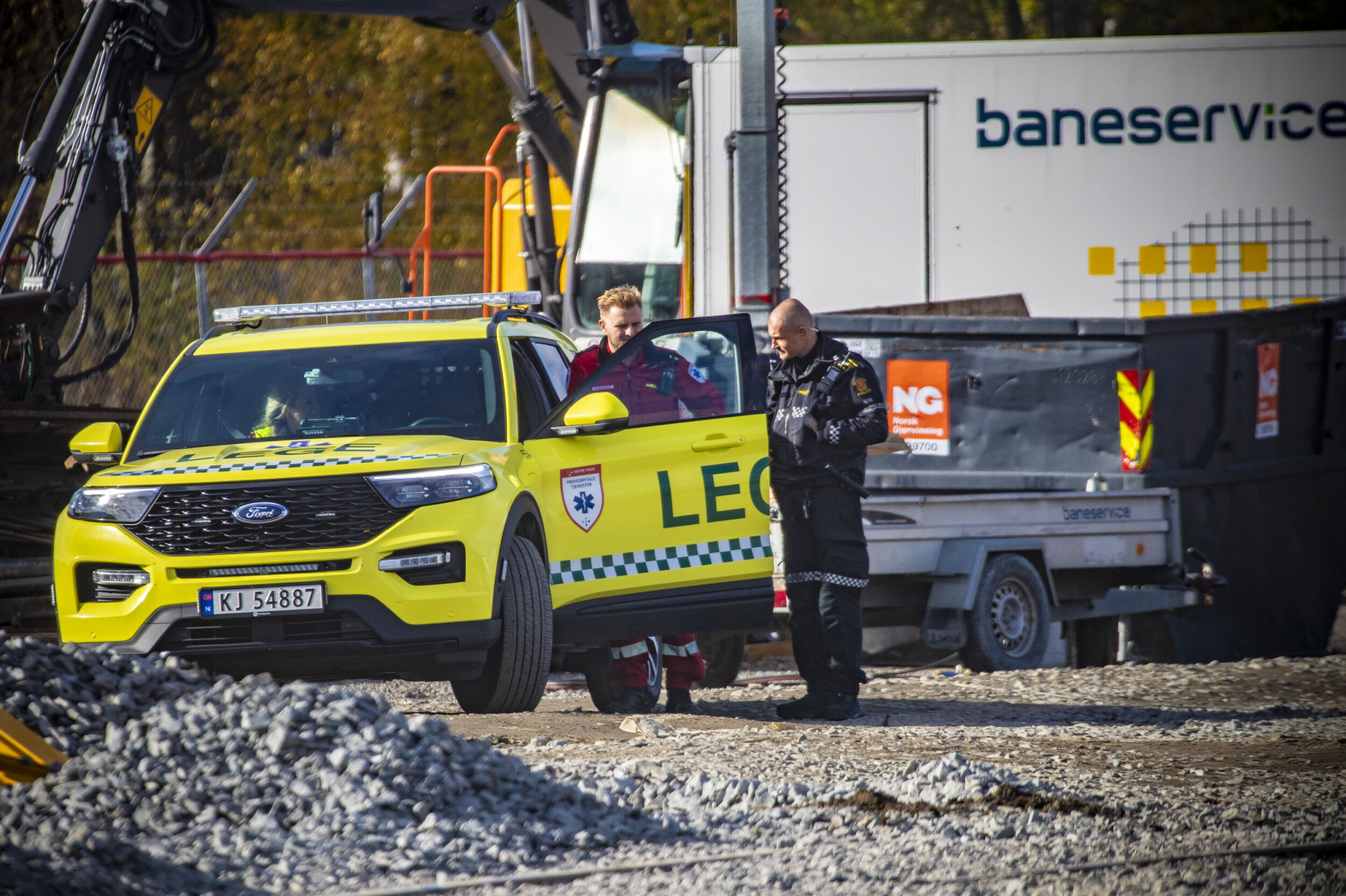 Arbeider til sykehus etter høyspent-ulykke: Fikk kjørestrøm på 16.000 volt gjennom kroppen