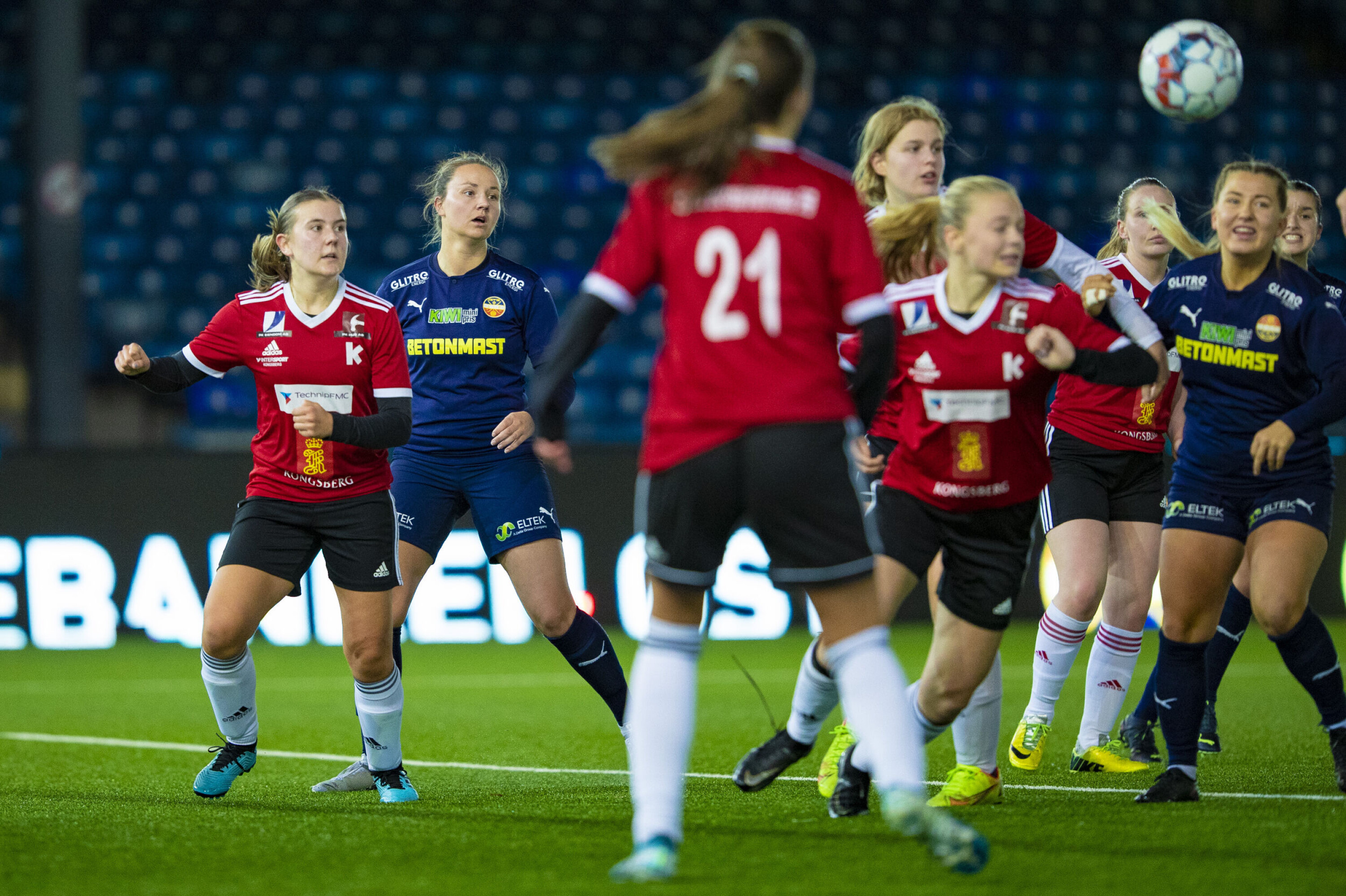 Godset-damene smadrer all motstand på vei mot toppen