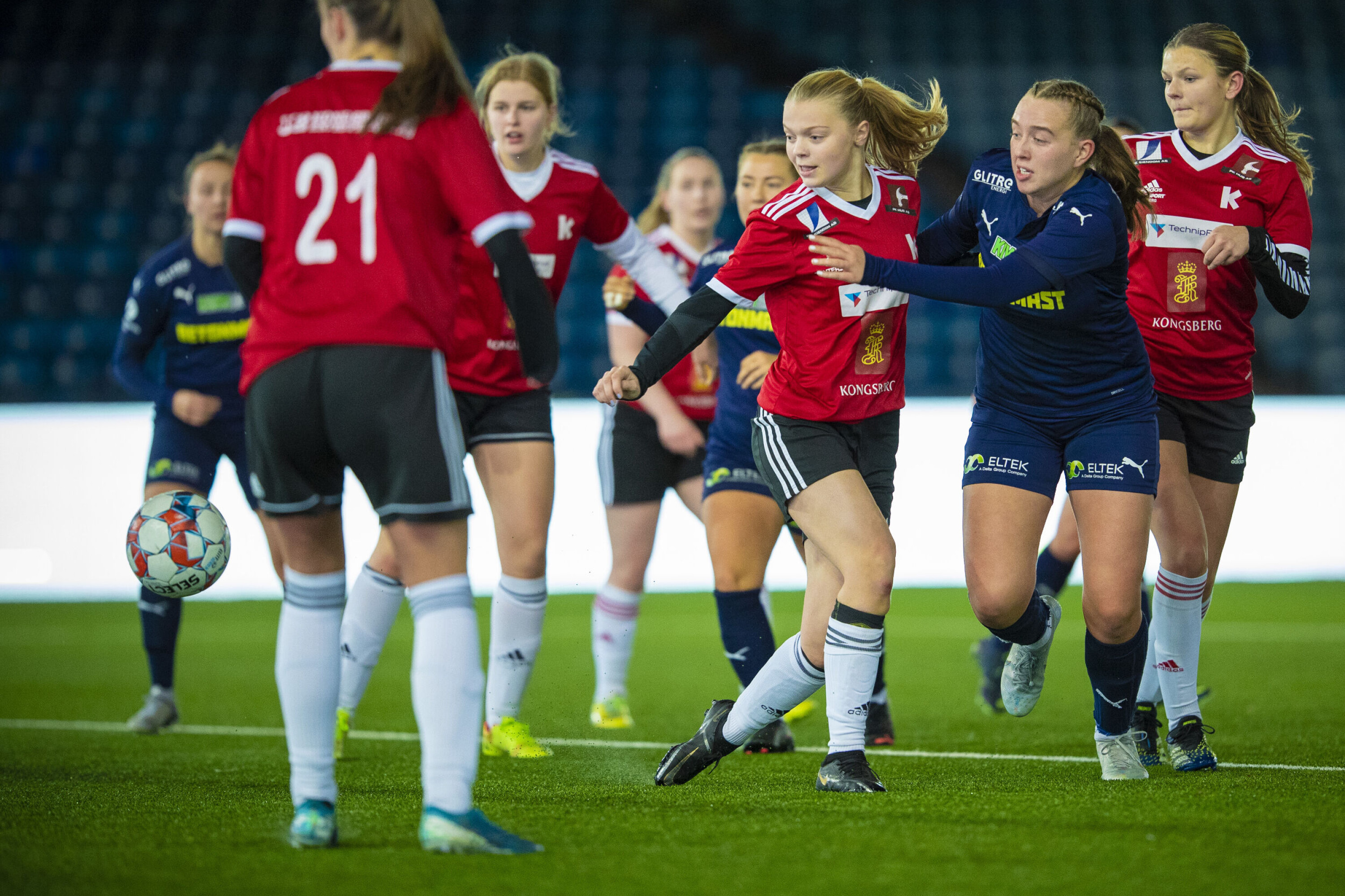 Godset-damene smadrer all motstand på vei mot toppen