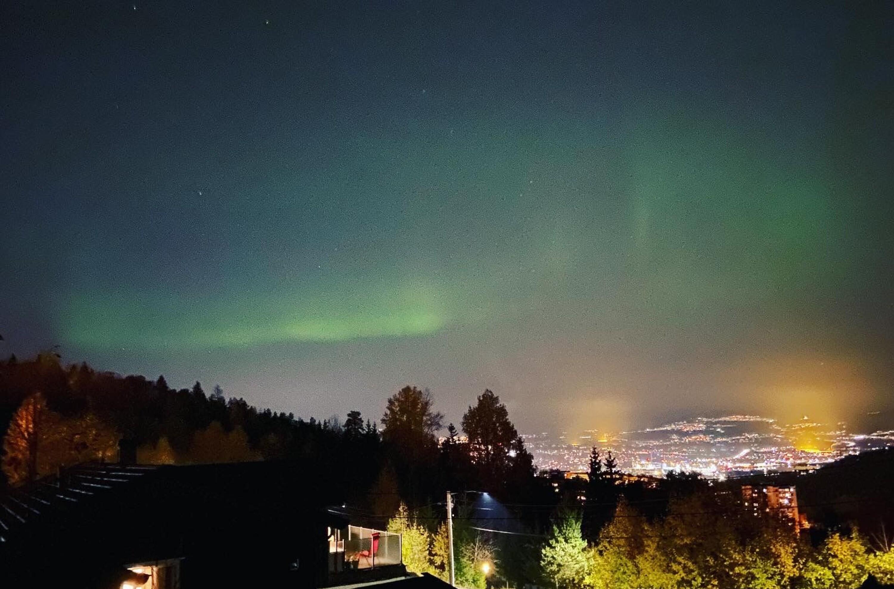 Spektakulært nordlys over Drammen