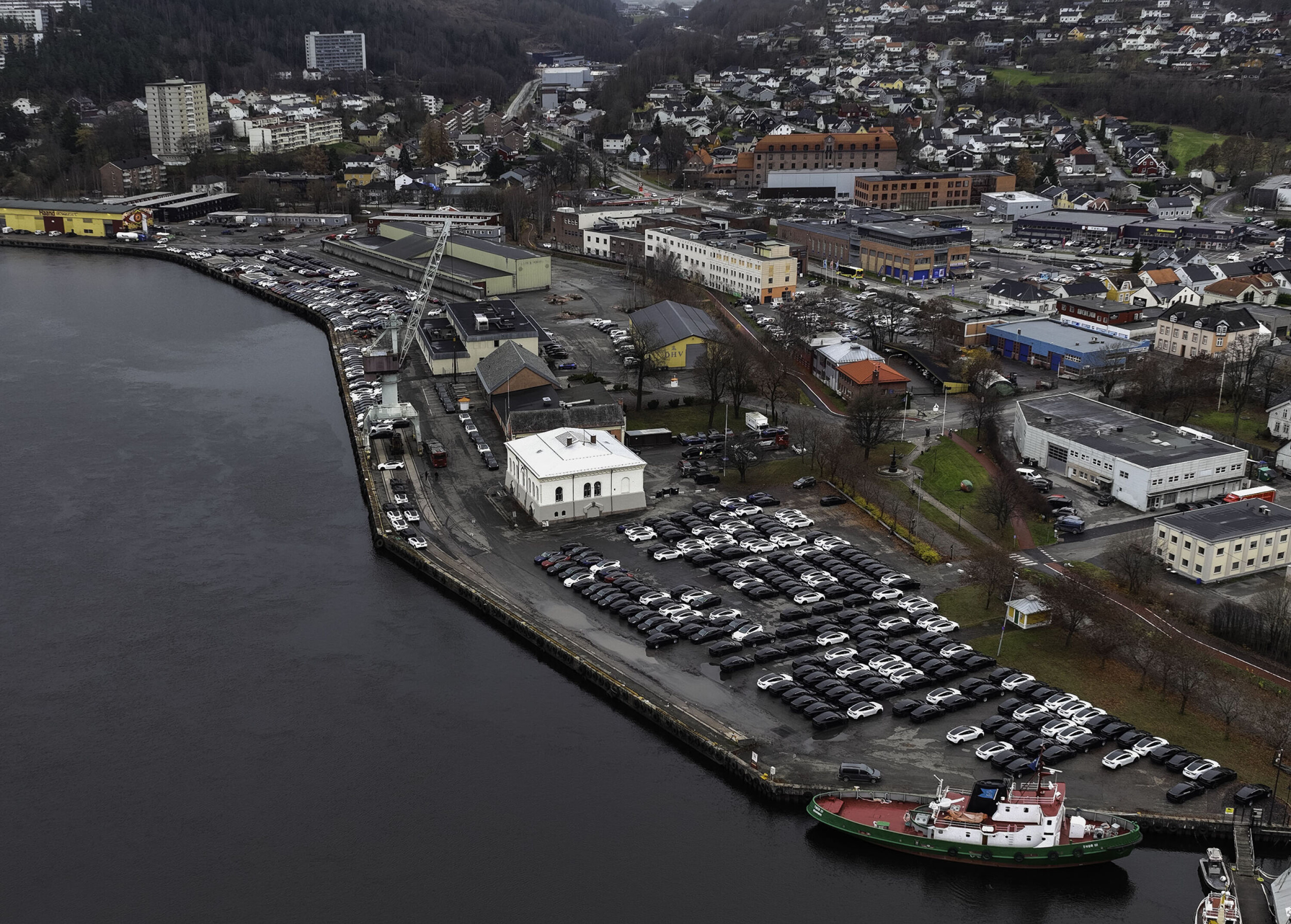 Tollbukaia omdøpt til Kai Tesla for en periode.