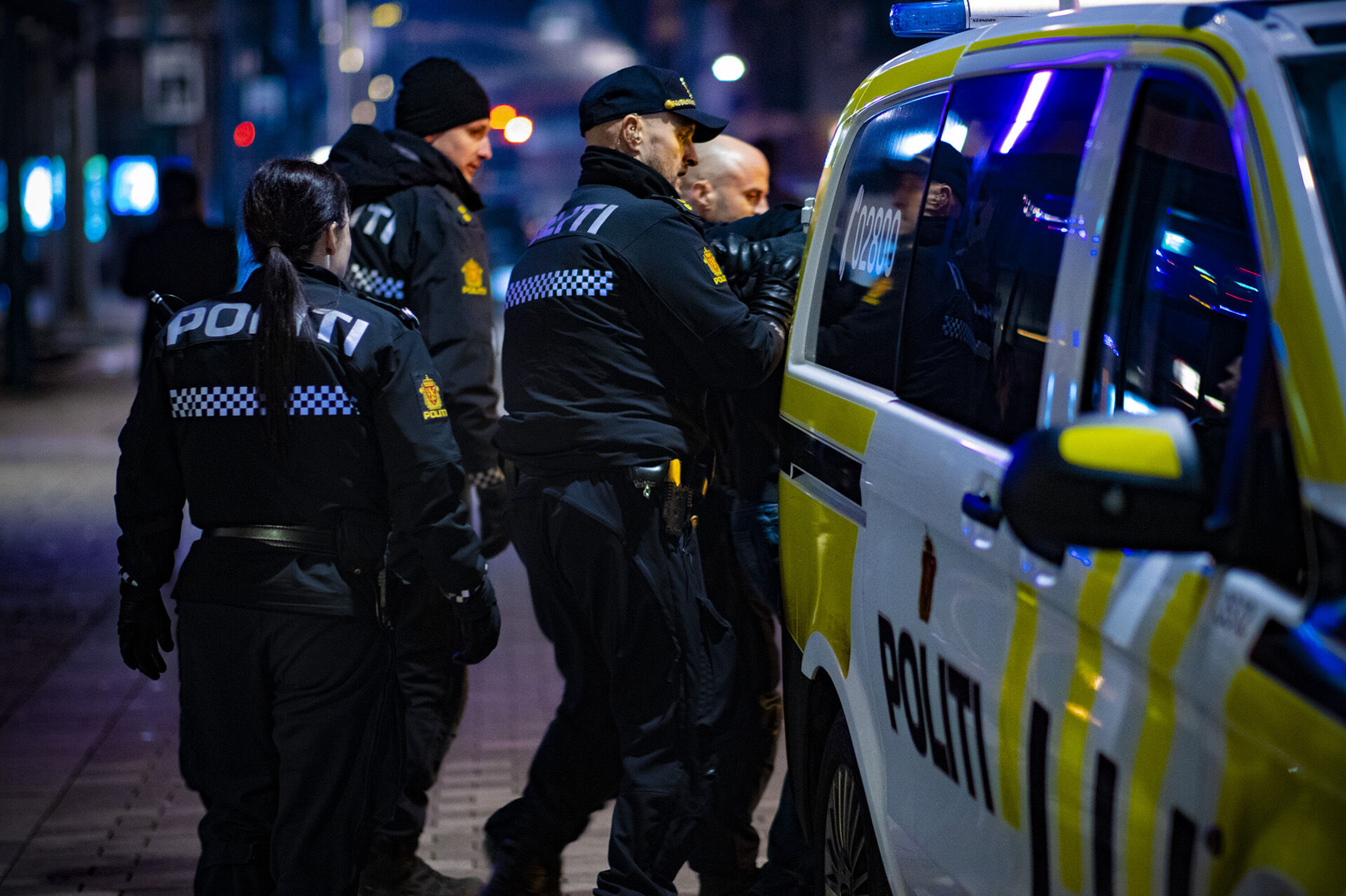 Oppførte seg ufint mot damer på byen - havnet i arresten