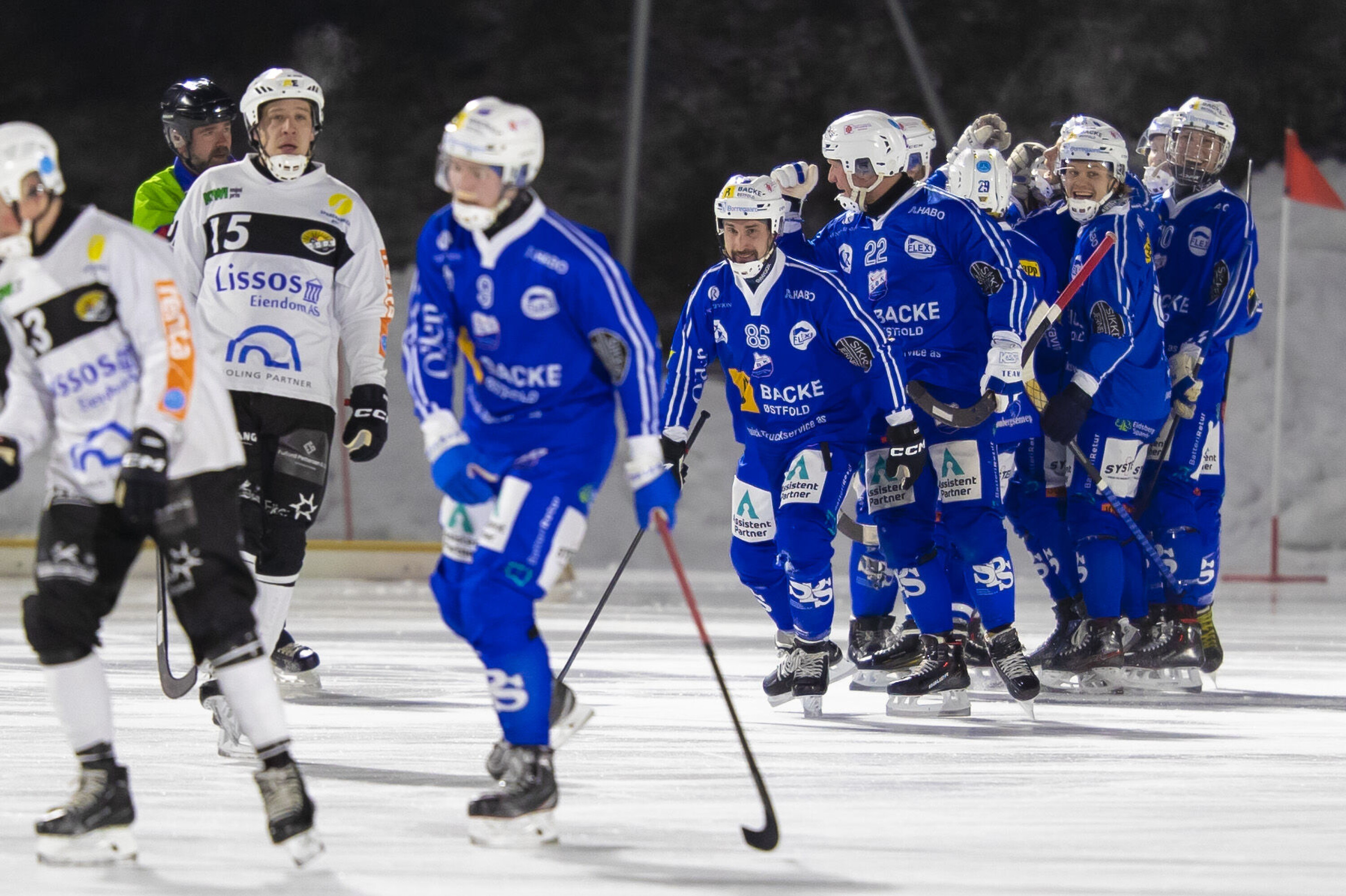 Solberg snytt for seieren i ampert toppoppgjør