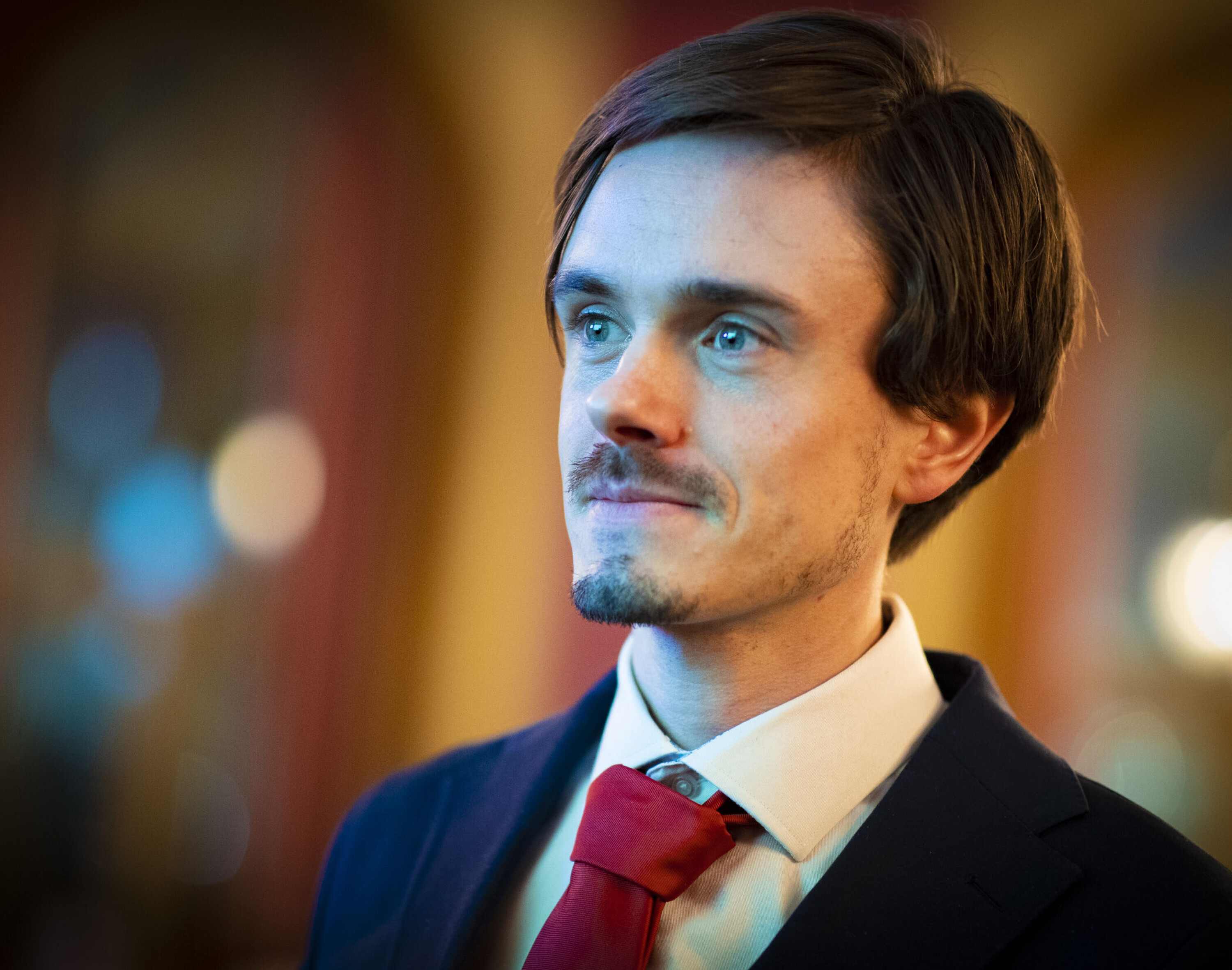 - Manglende medvirkning skaper distanse fra brukere og ansatte til prosesser som angår dem selv, skriver innleggsforfatter og ordførerkandidat Herman Ekle Lund (V).