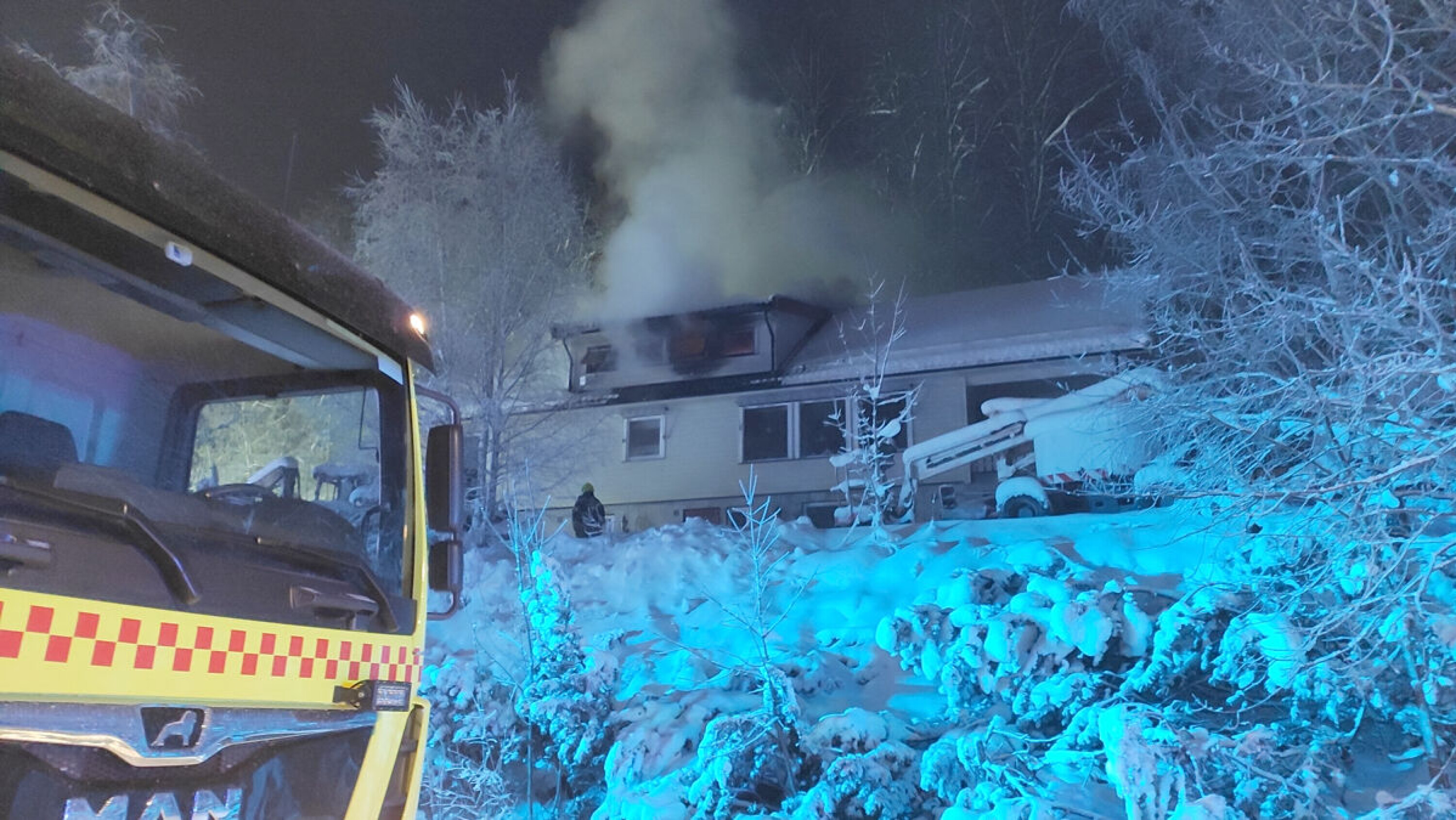 Brann i enebolig i Vestfossen