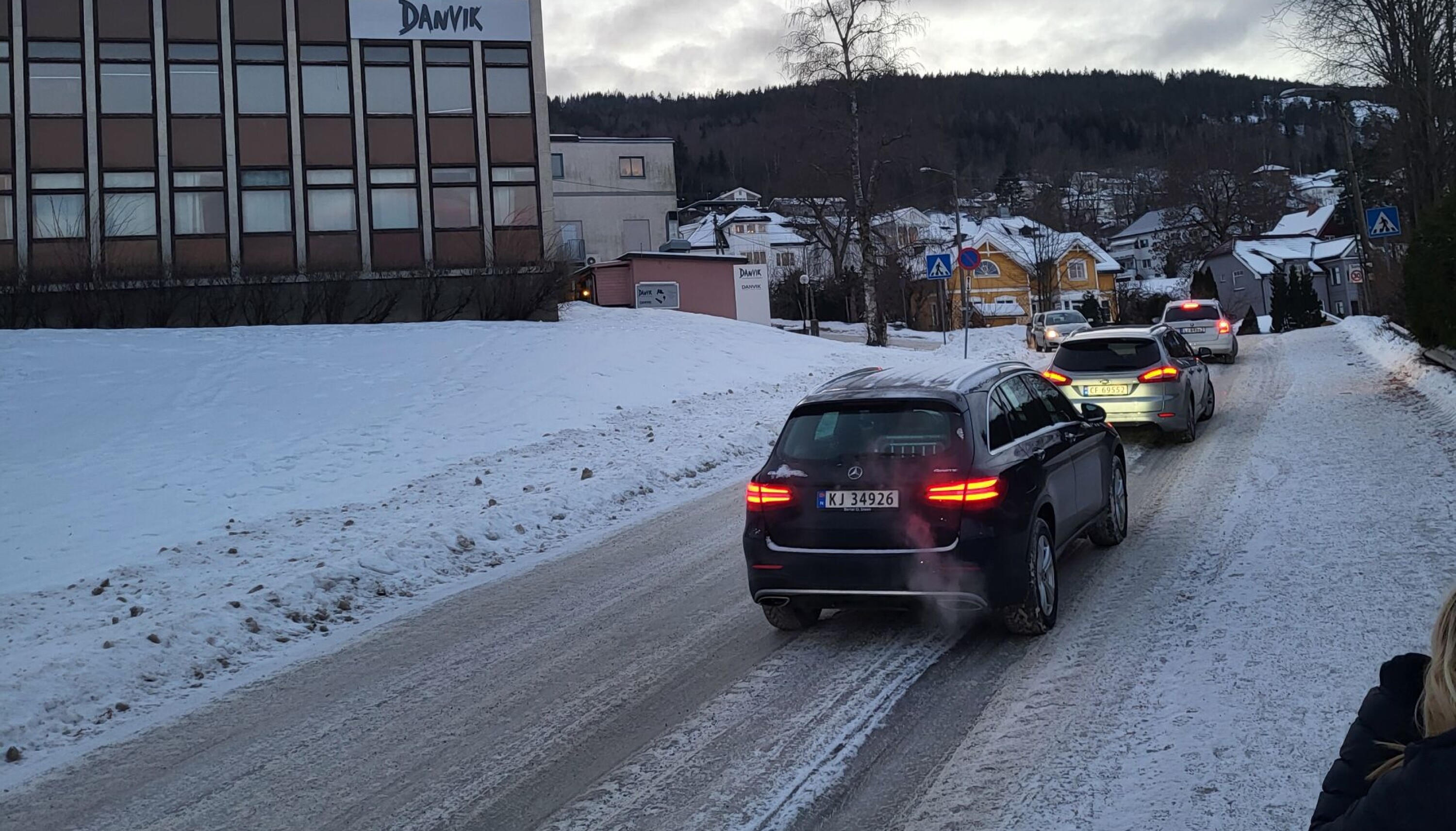 Glatt vei skaper kaos på Danvik