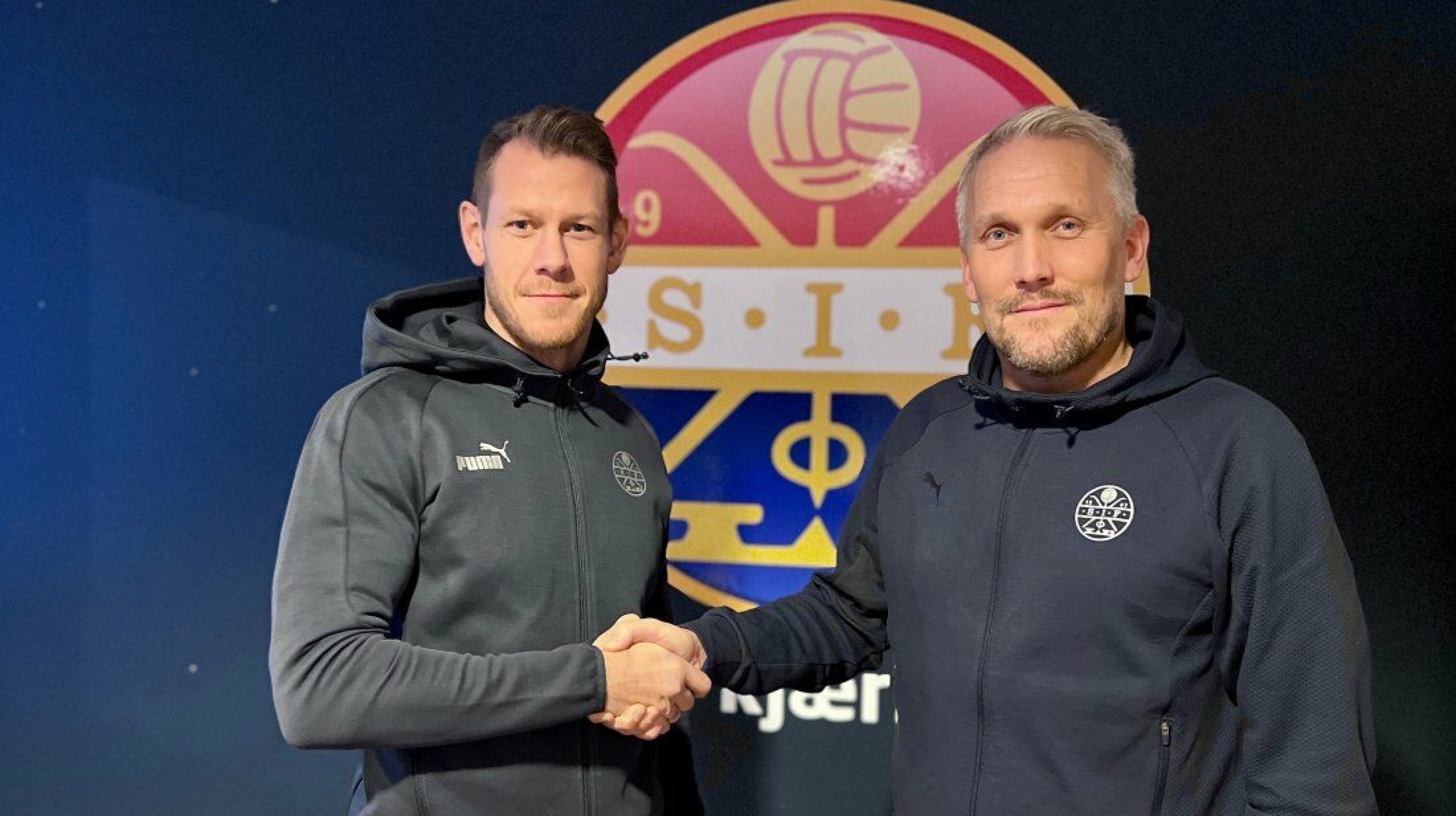 NY ASSISTTRENER: Børre Stenslid (t.v.), her med hovedtrener Jørgen Isnes.
