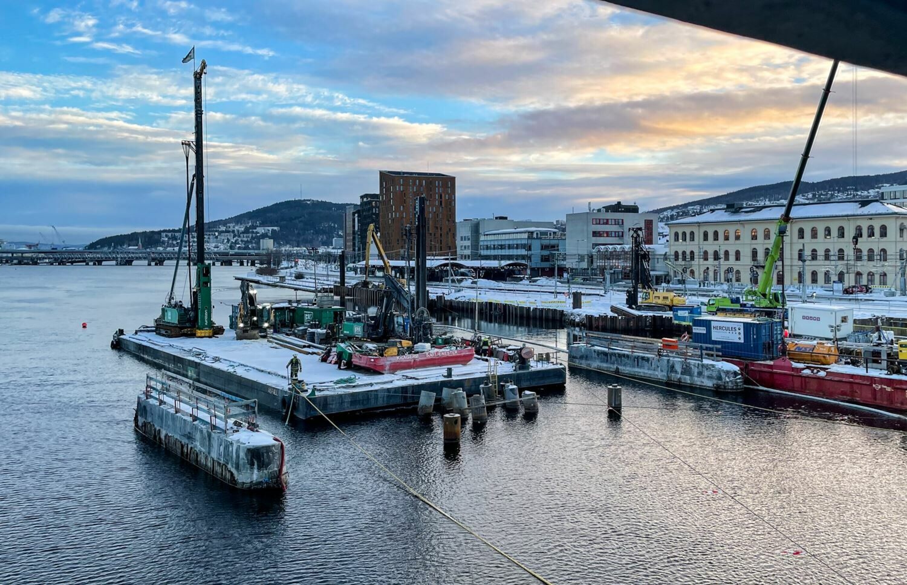 Nye forsinkelser og mer støy fra bybru-arbeidene